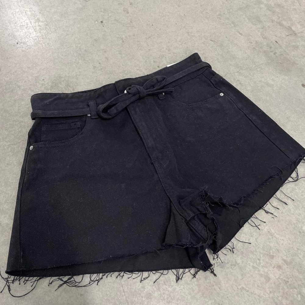 Pacsun Black High Rise Mom Jean Shorts Waist Tie Size 28 NWT
